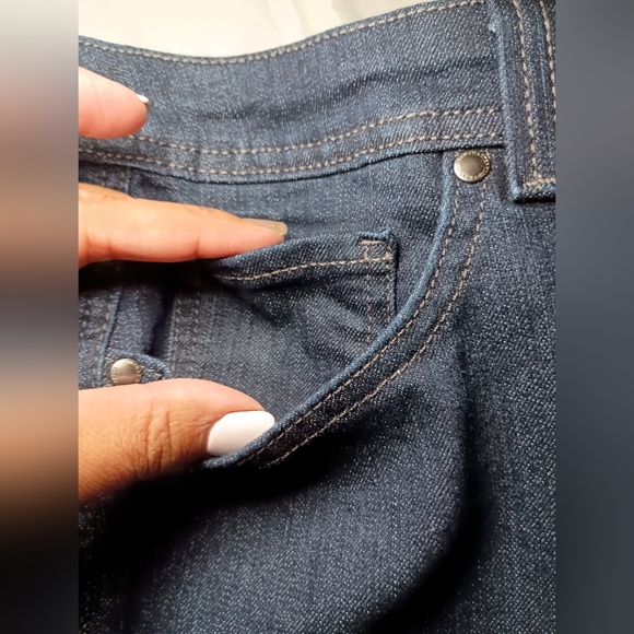 Charter Club Jeans Woman Curvy Bootcut Size 16W - Picture 3 of 14